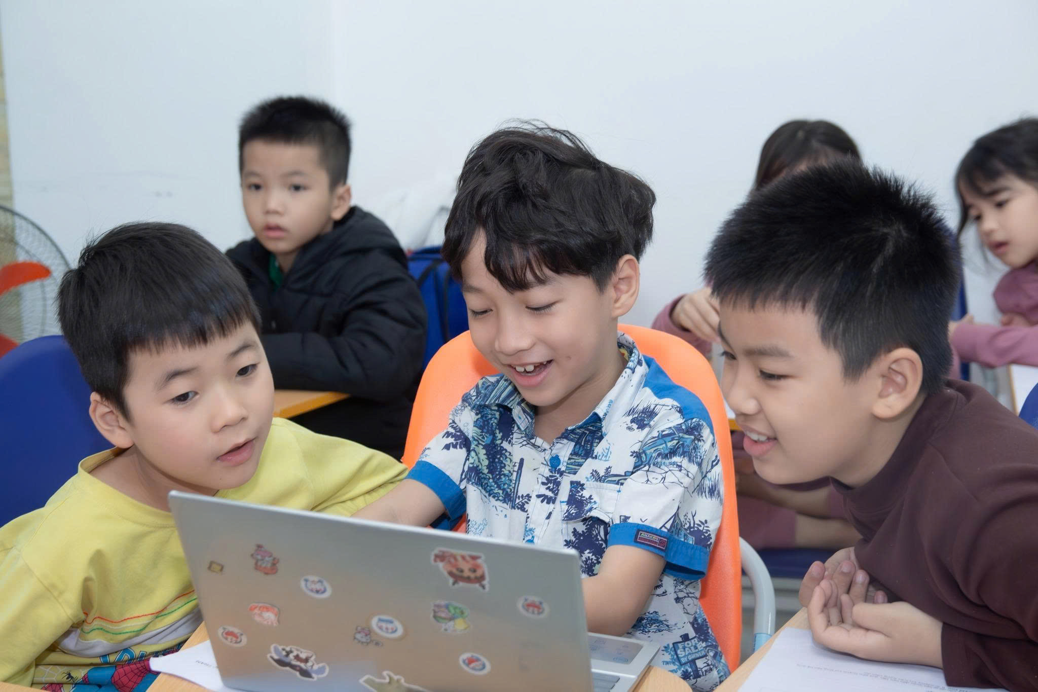 Minh hoạ cảm nhận